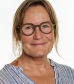 Anya Bekker Thorkilsen – mellem Anya Bekker Thorkilsen – mellem