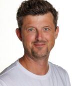 Uffe Laust Nielsen – mellem Uffe Laust Nielsen – mellem
